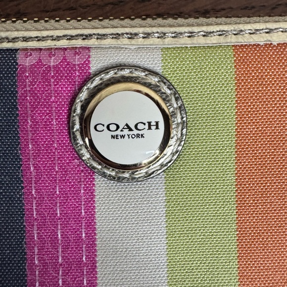 Coach Poppy Legacy Stripe Long Zip wallet-2011 - Picture 2 of 7